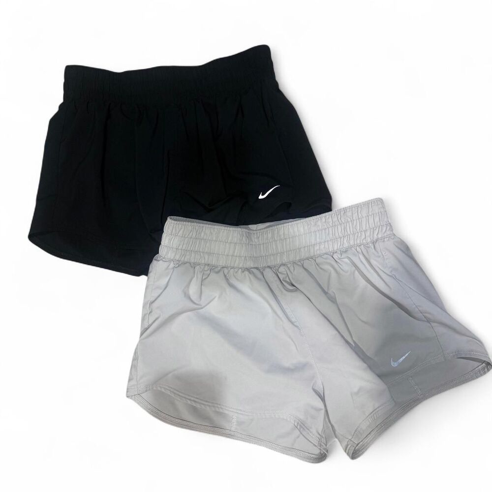 Nike‎ Women's Black and Grey Shorts